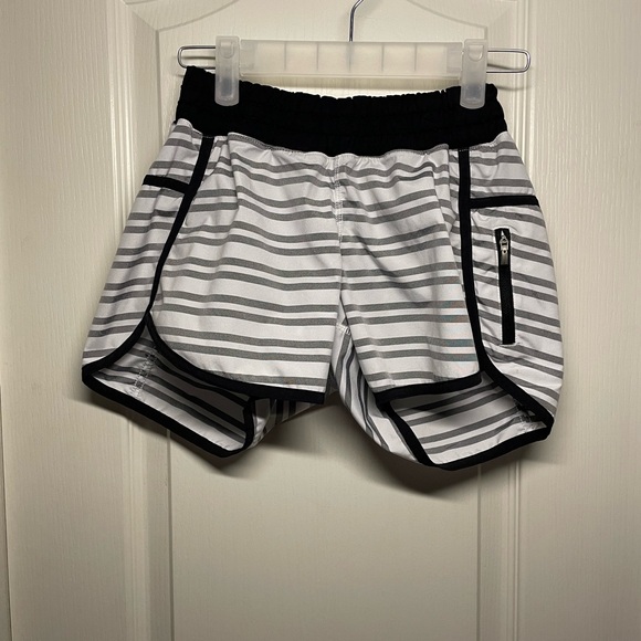 lululemon athletica Pants - Lululemon Run Track Attack Short Women’s Twin Stripe Black Drawcord Waist Lined